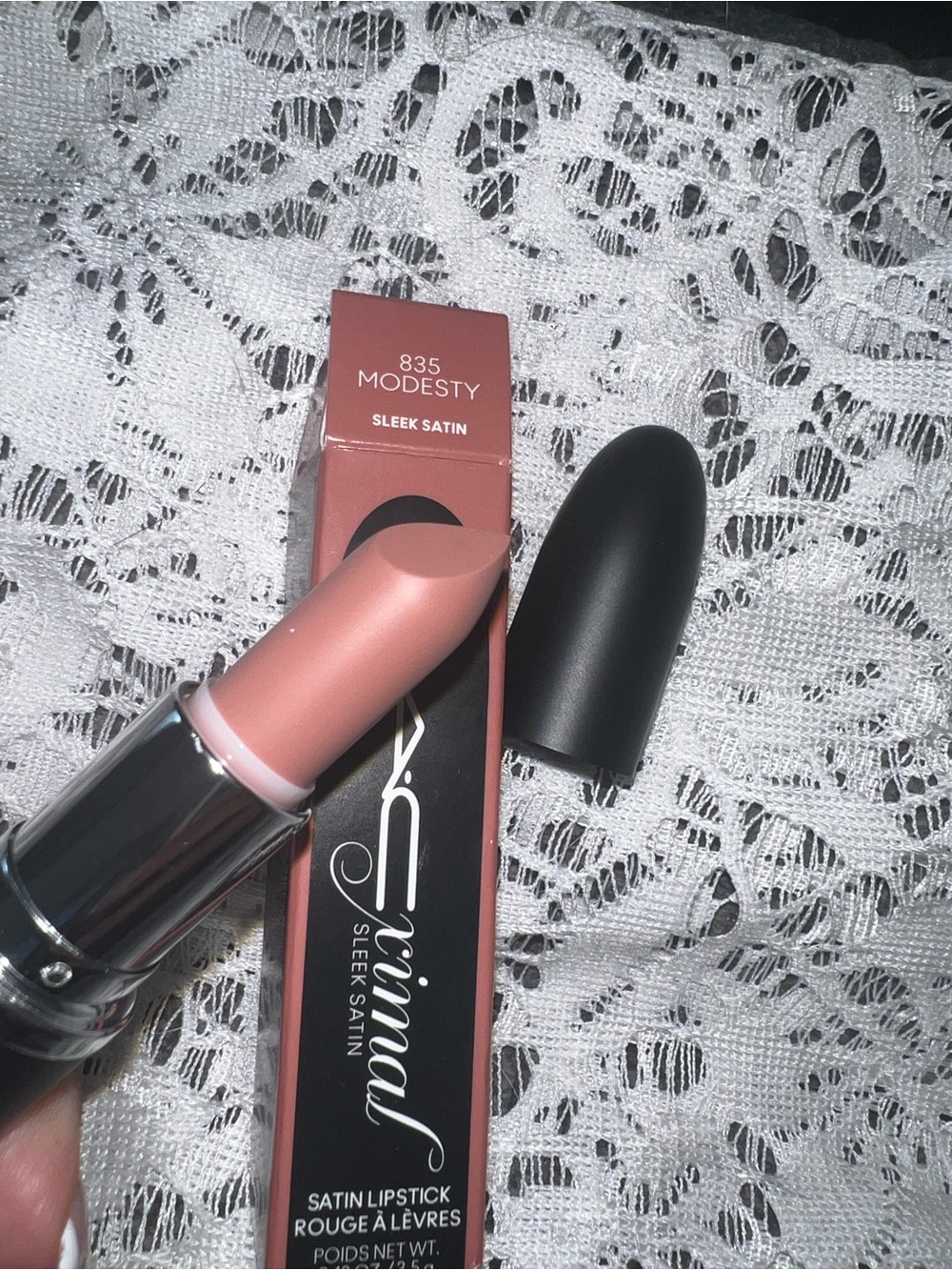 MAC lipstick - satin - Modesty - NIB - Picture 2 of 3